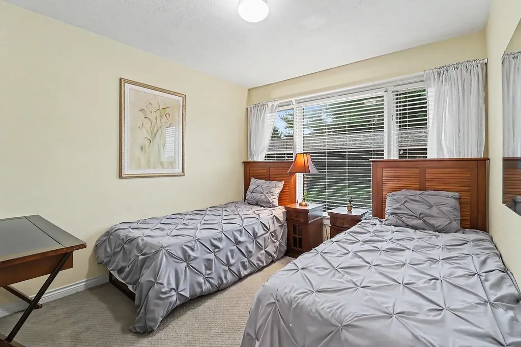 84 Harbor Drive Ludington City MI 49431