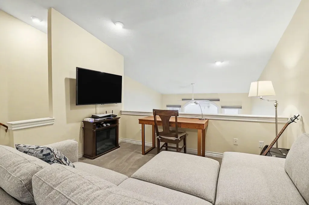 84 Harbor Drive Ludington City MI 49431