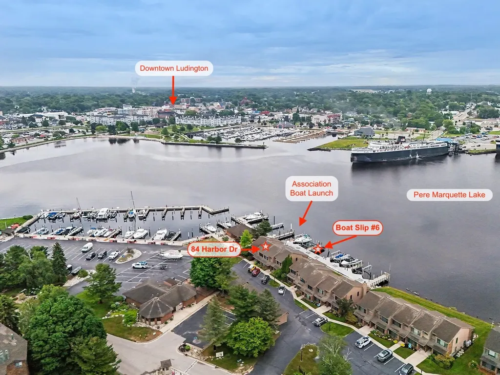 84 Harbor Drive Ludington City MI 49431