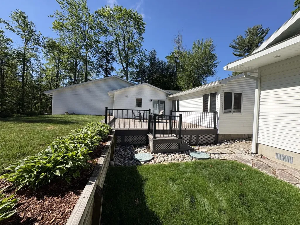 13453 Lakeside Avenue Pleasanton Township MI 49614