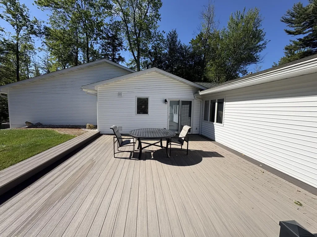 13453 Lakeside Avenue Pleasanton Township MI 49614