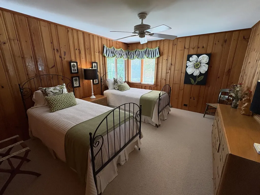 13453 Lakeside Avenue Pleasanton Township MI 49614