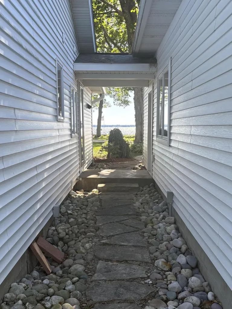 13453 Lakeside Avenue Pleasanton Township MI 49614