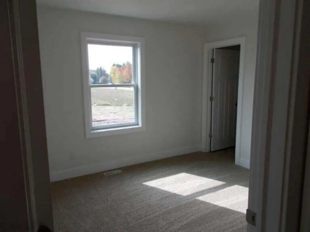 212-214 Taylors Court Scottville City MI 49454