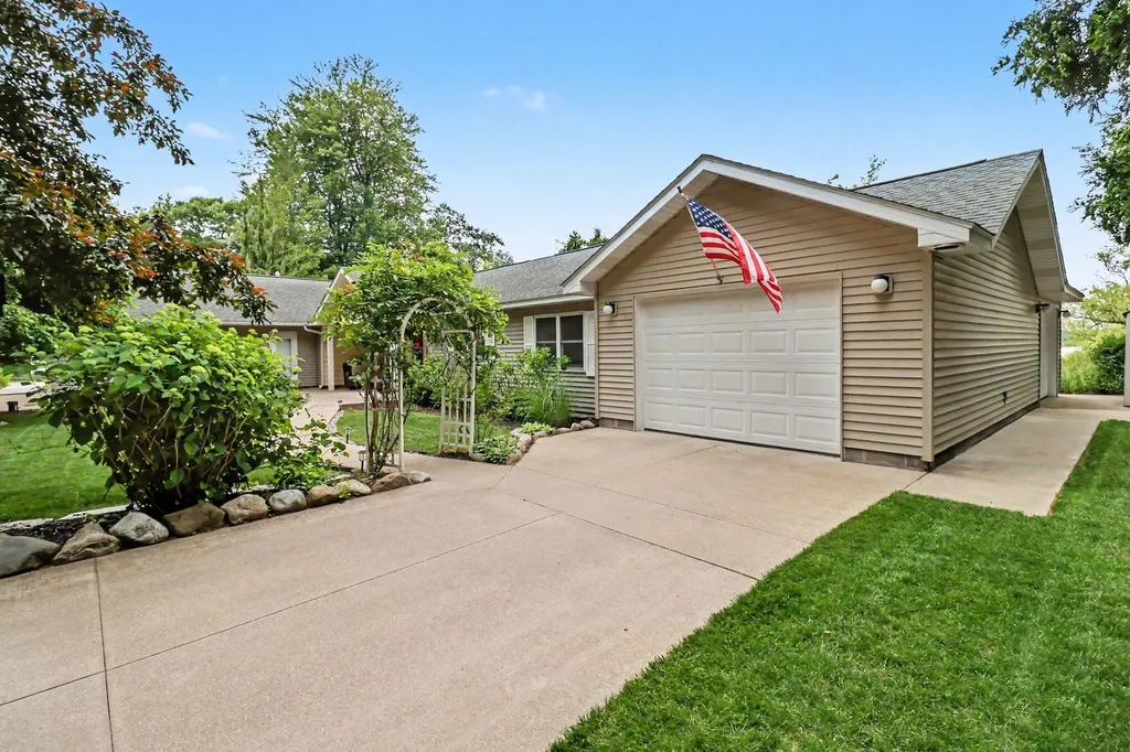 4599 Ariel Avenue Hamlin Township MI 49431
