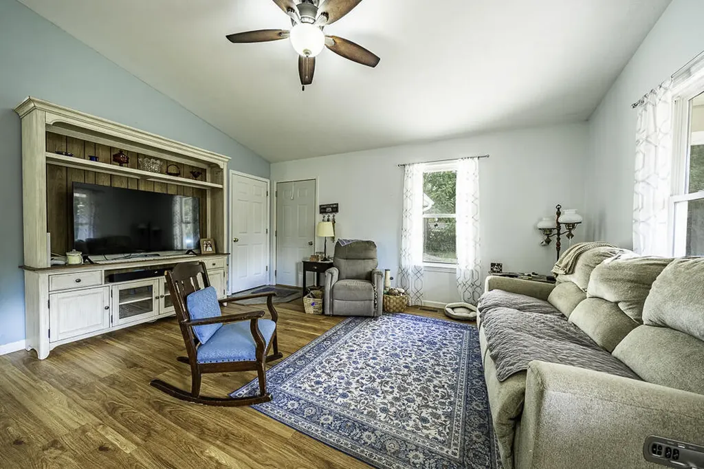 38 N Elm Street Hesperia Village MI 49421