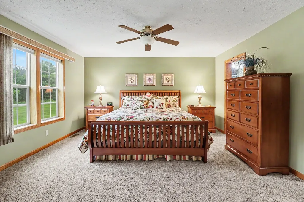 986 W Fox Farm Road Filer Charter Township MI 49660