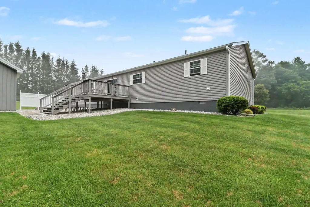 986 W Fox Farm Road Filer Charter Township MI 49660