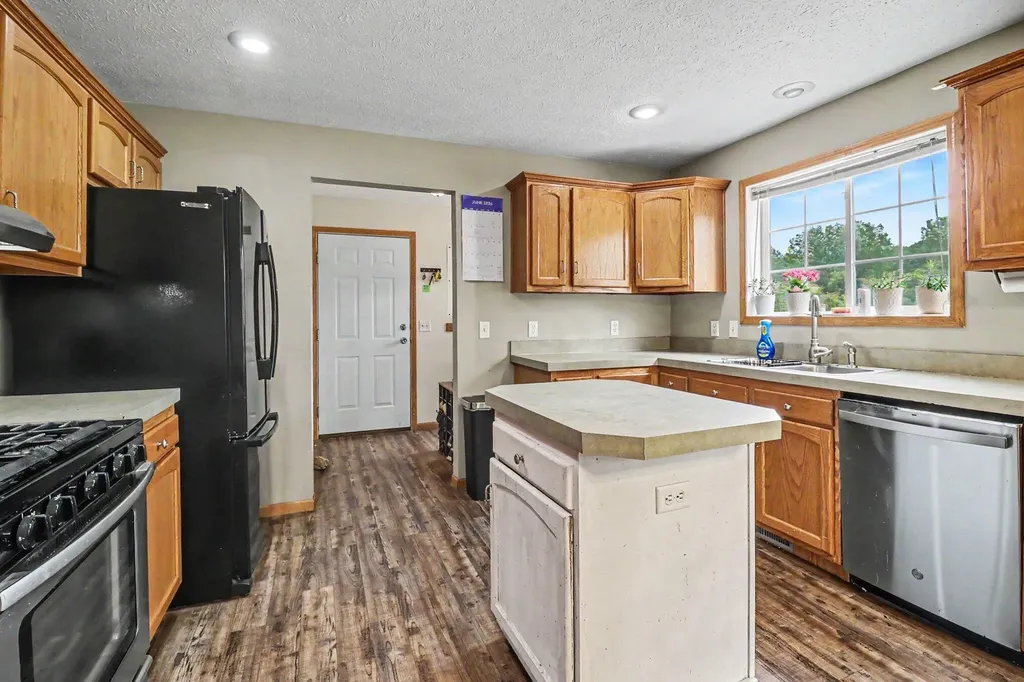 5449 W Golfside Drive Pere Marquette Charter Township MI 49431