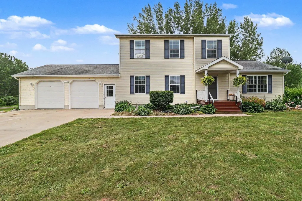 5449 W Golfside Drive Pere Marquette Charter Township MI 49431