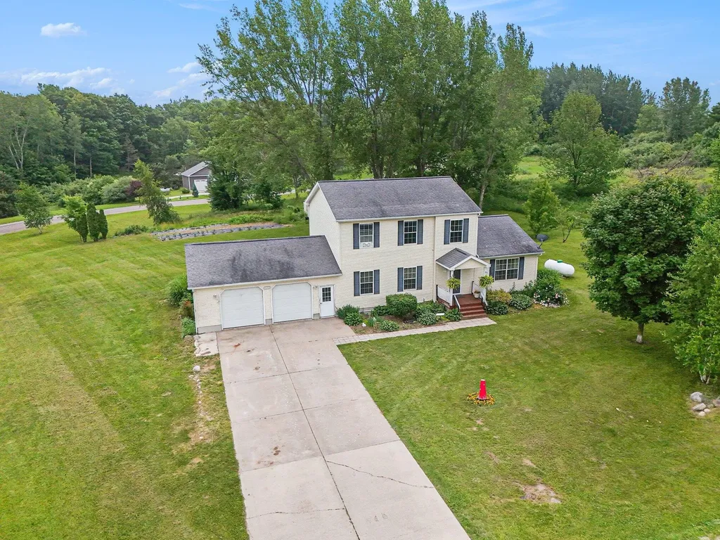 5449 W Golfside Drive Pere Marquette Charter Township MI 49431