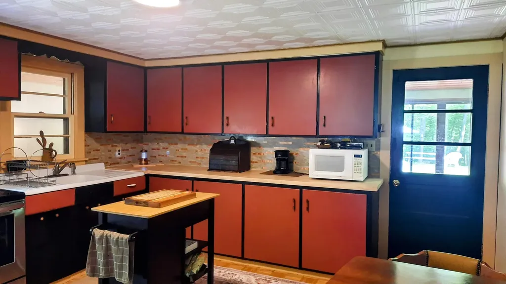 8424 3rd Street Onekama Village MI 49675