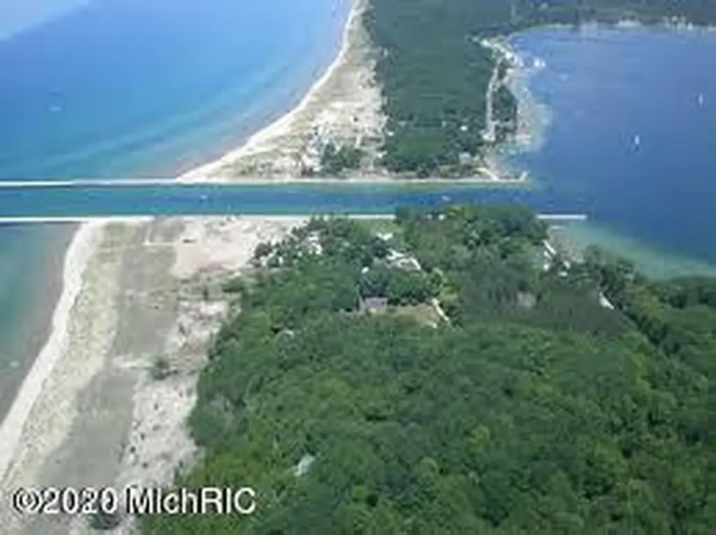 8424 3rd Street Onekama Village MI 49675