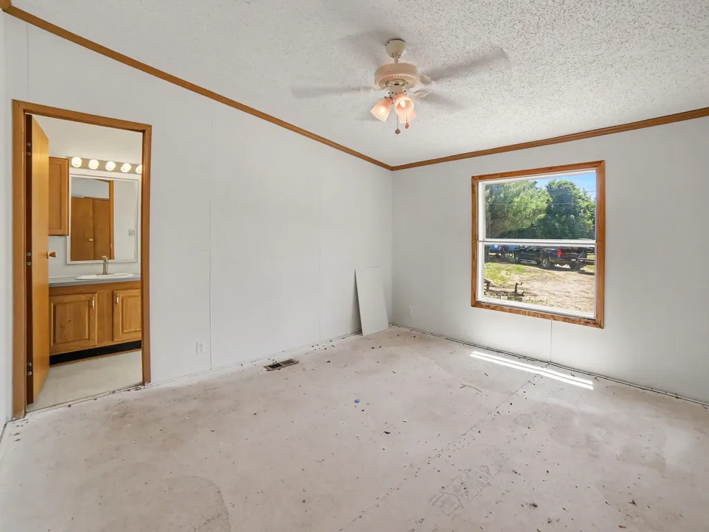 1904 N 48th Avenue Golden Township MI 49436