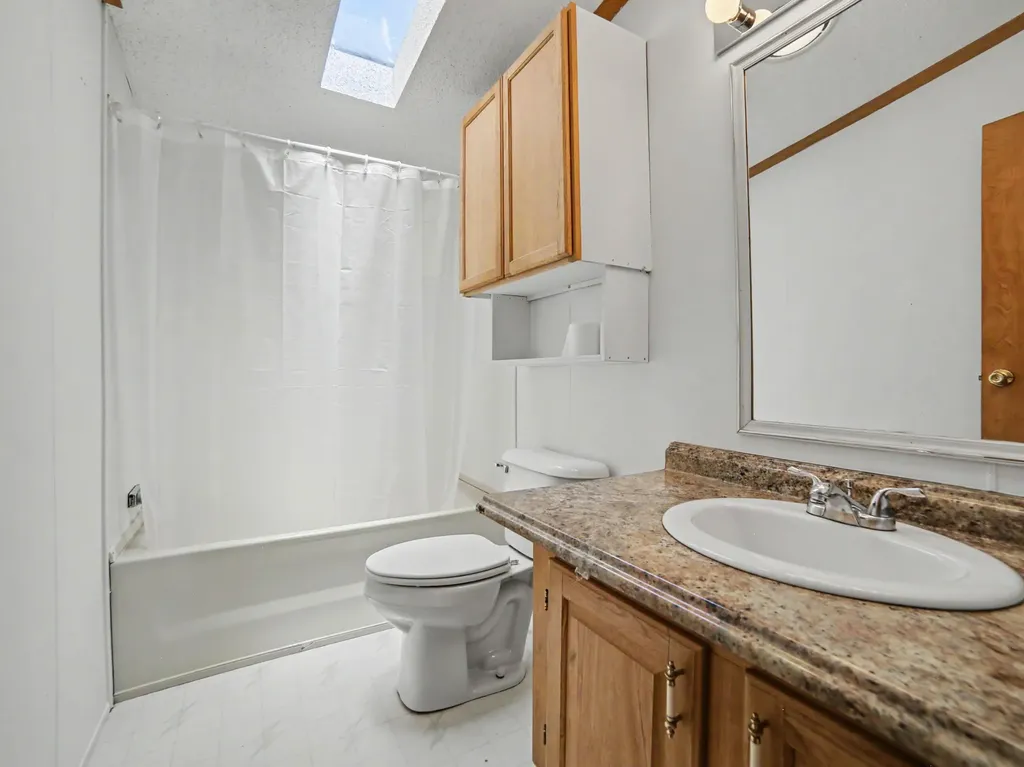 1904 N 48th Avenue Golden Township MI 49436