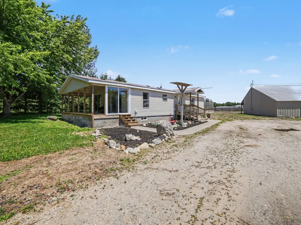 1904 N 48th Avenue Golden Township MI 49436