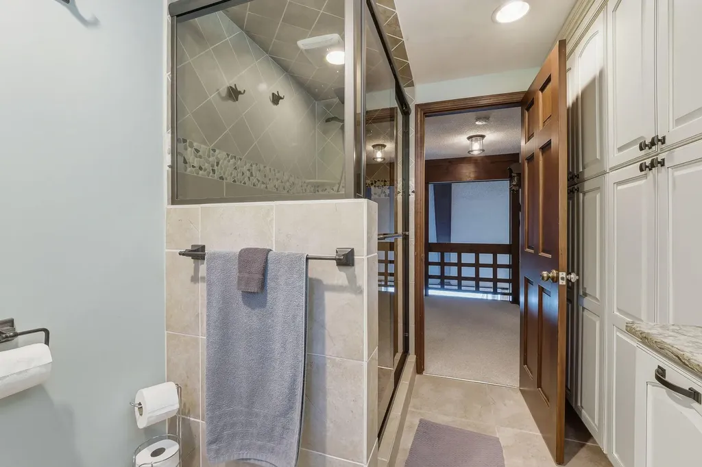 4616 W Fox Farm Road Filer Charter Township MI 49660