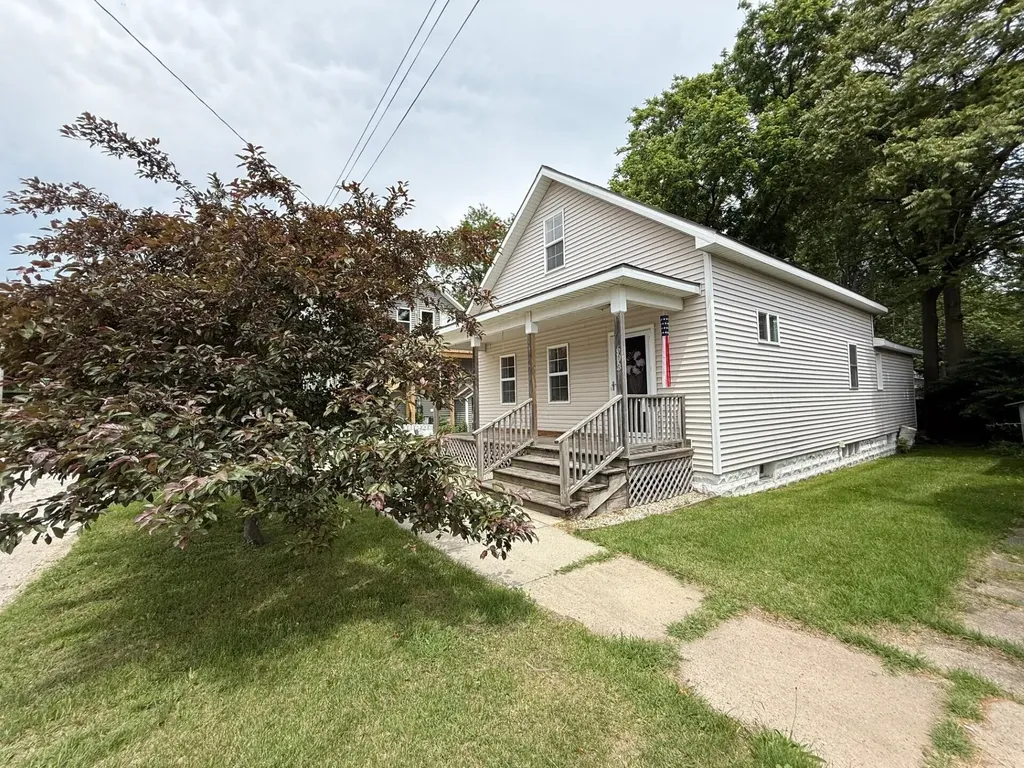 603 S George Street Ludington City MI 49431