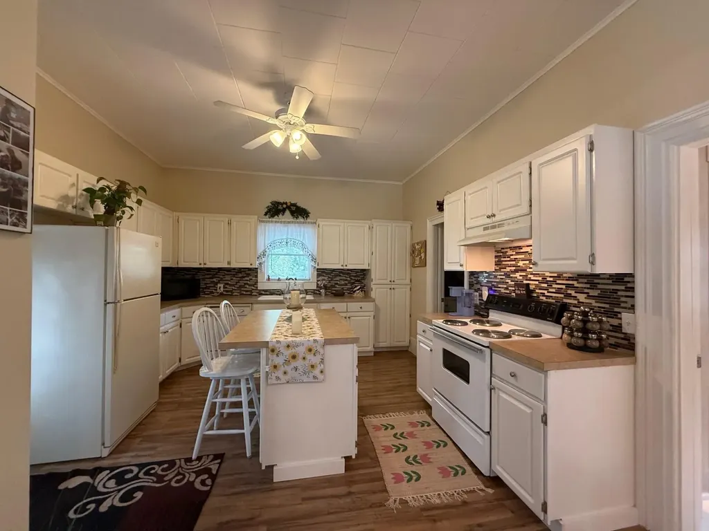603 S George Street Ludington City MI 49431