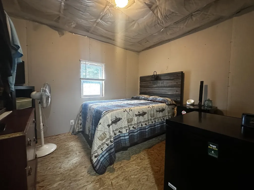16928 6th Street Norman Township MI 49689