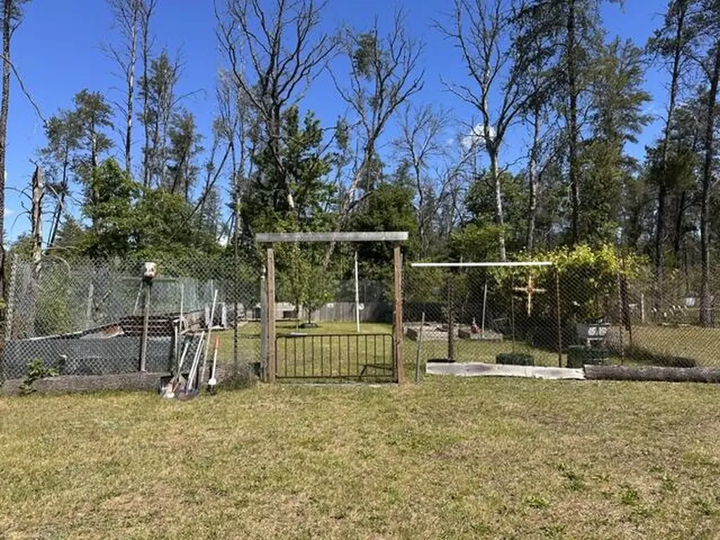 164 W 10 Mile Eden Township MI 49644
