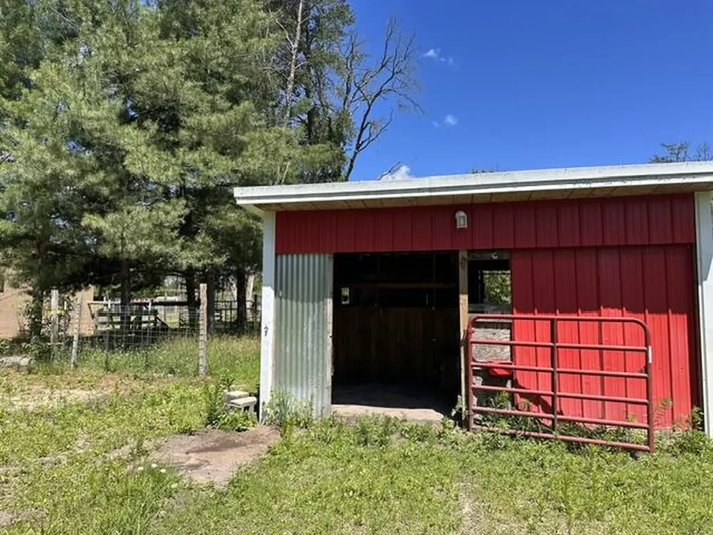 164 W 10 Mile Eden Township MI 49644