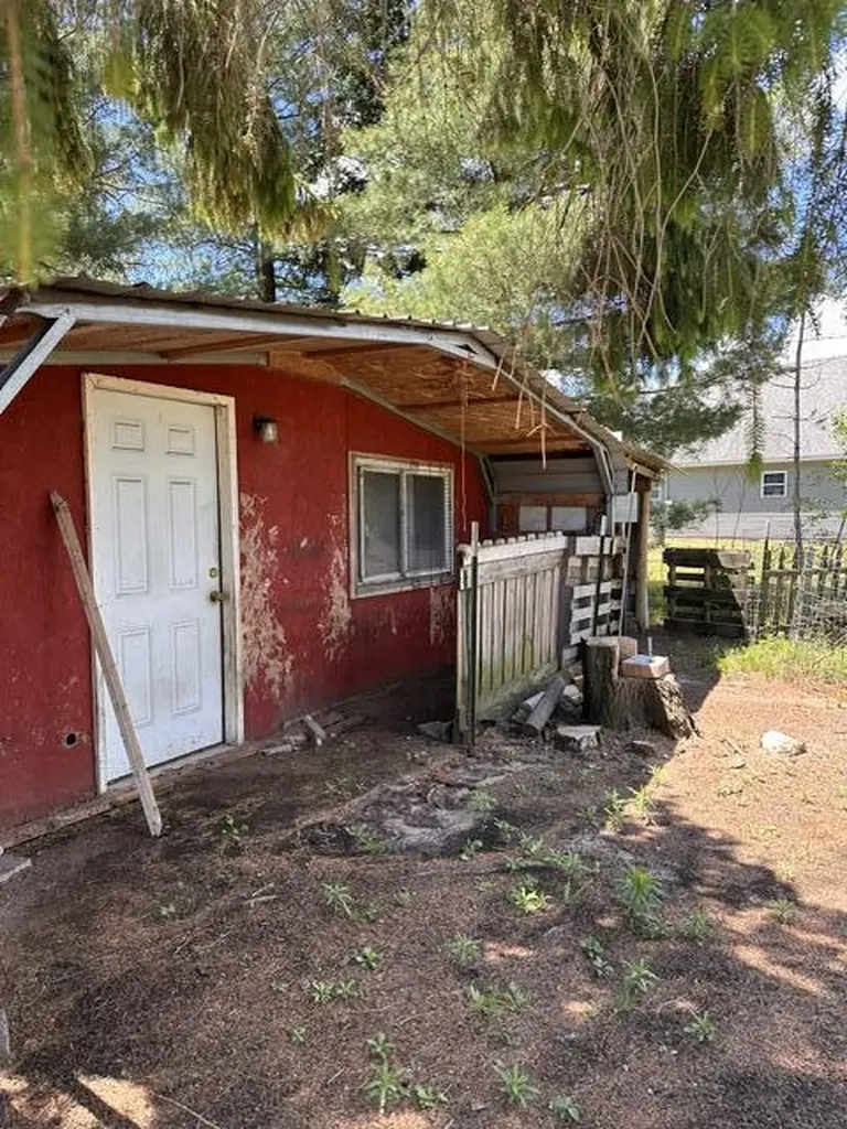 164 W 10 Mile Eden Township MI 49644