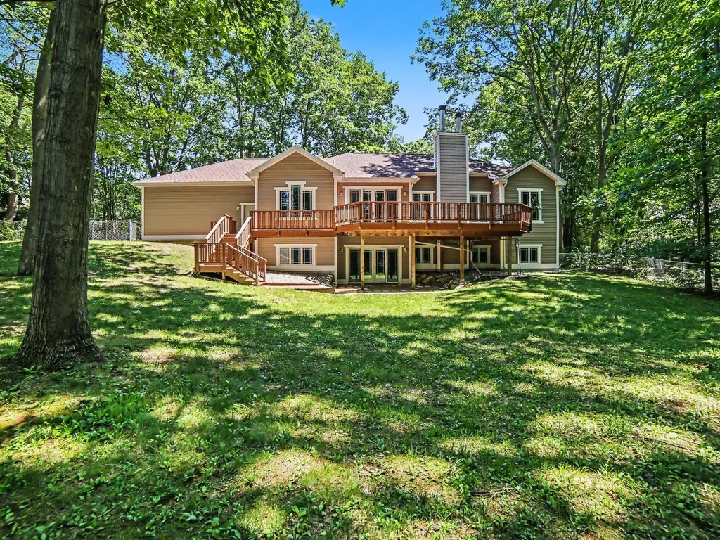 1561 N Wooded Lake Drive Hamlin Township MI 49431