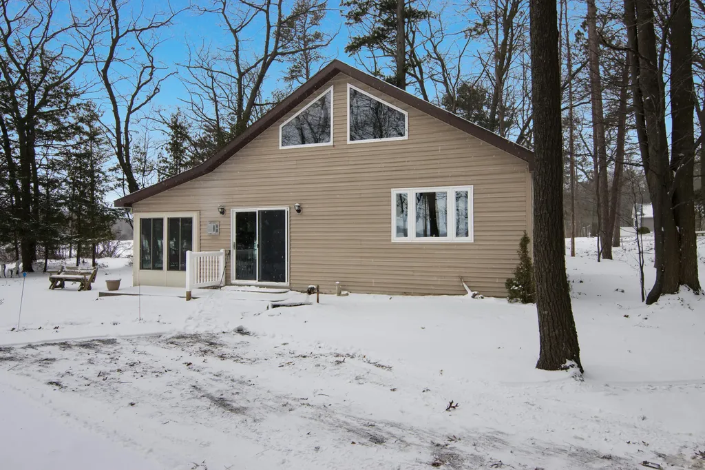 63 E Piney Road Manistee Township MI 49660