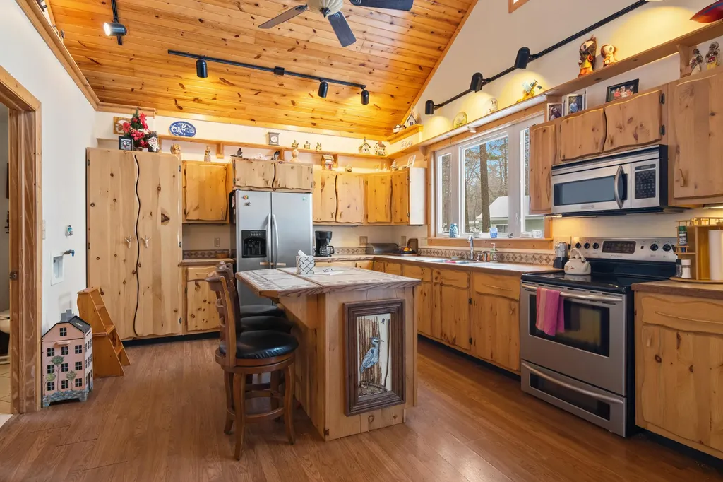 63 E Piney Road Manistee Township MI 49660