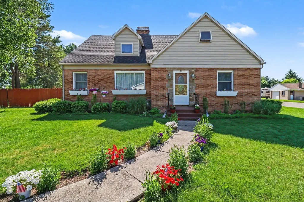 311 N Reinberg Avenue Scottville City MI 49454