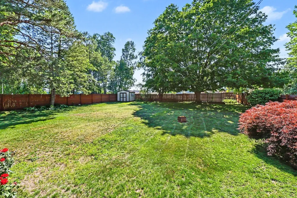 311 N Reinberg Avenue Scottville City MI 49454