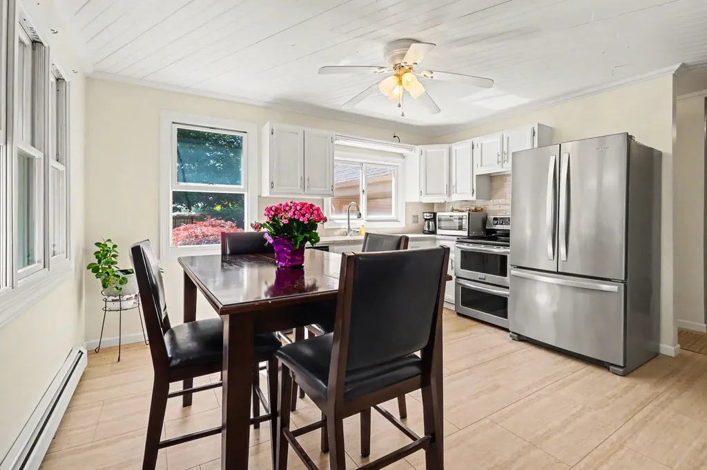 311 N Reinberg Avenue Scottville City MI 49454