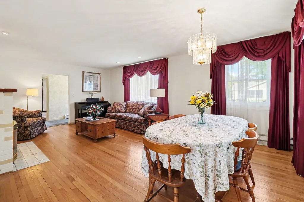 311 N Reinberg Avenue Scottville City MI 49454