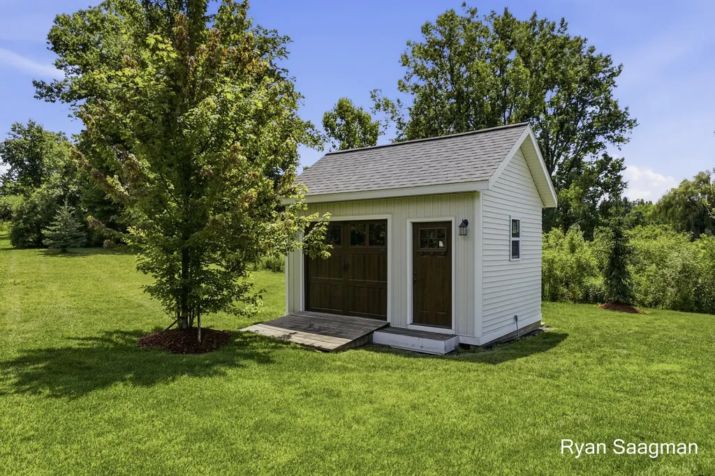 6360 Cannonsburg Road NE Cannon Township MI 49306