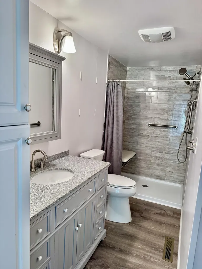 2721 Red Apple Road Filer Charter Township MI 49660