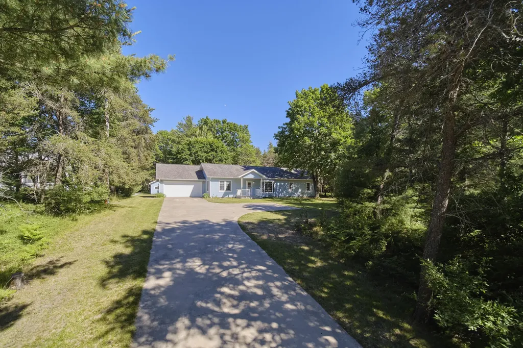 2721 Red Apple Road Filer Charter Township MI 49660