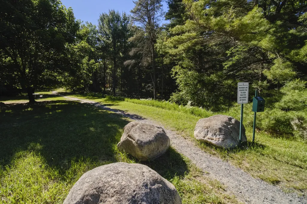 2721 Red Apple Road Filer Charter Township MI 49660