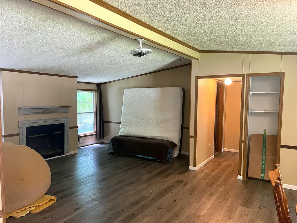 5809 Barnhart Road Hamlin Township MI 49431