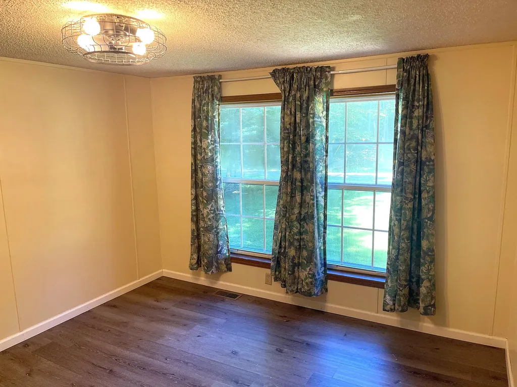 5809 Barnhart Road Hamlin Township MI 49431