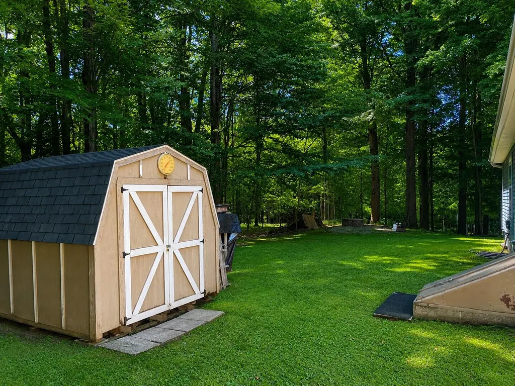 5809 Barnhart Road Hamlin Township MI 49431