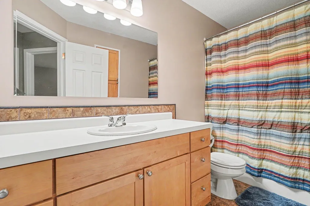 3921 S Sheridan Drive Fruitport Charter Township MI 49444