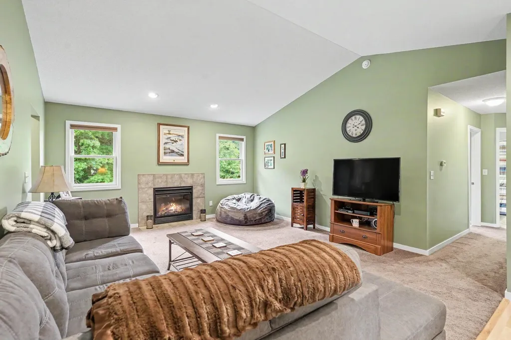 3921 S Sheridan Drive Fruitport Charter Township MI 49444