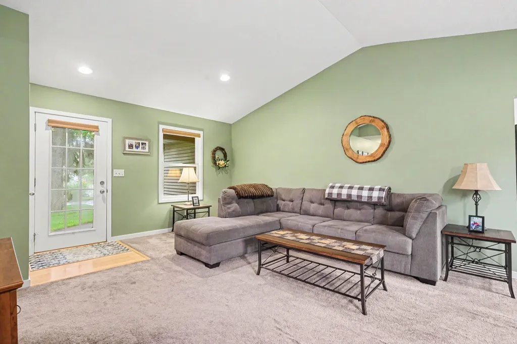 3921 S Sheridan Drive Fruitport Charter Township MI 49444