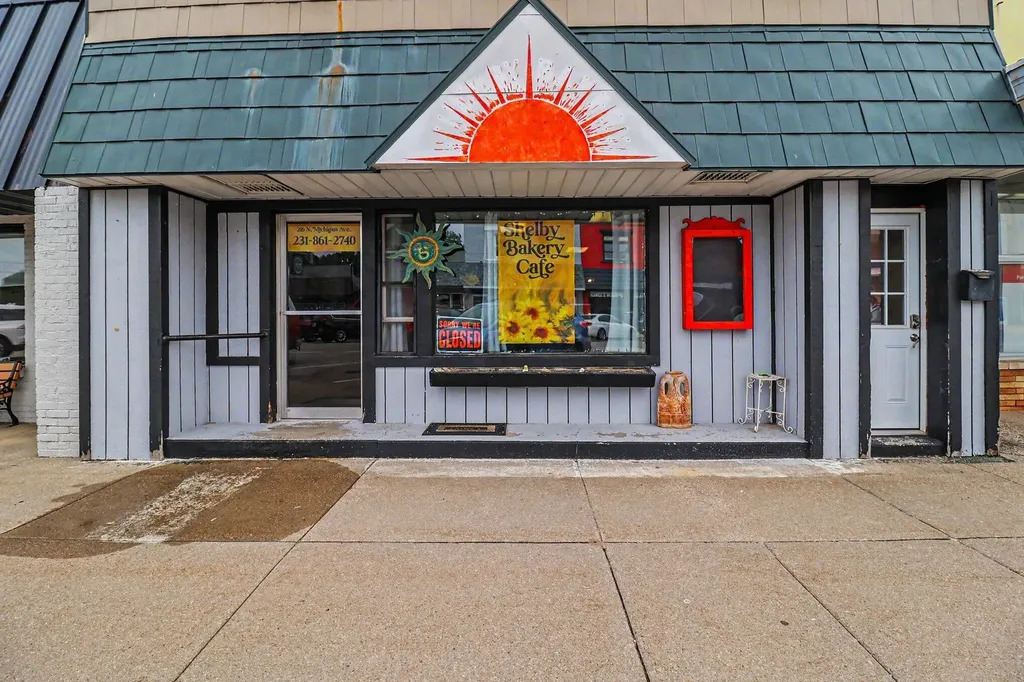 216 N Michigan Avenue Shelby Village MI 49455