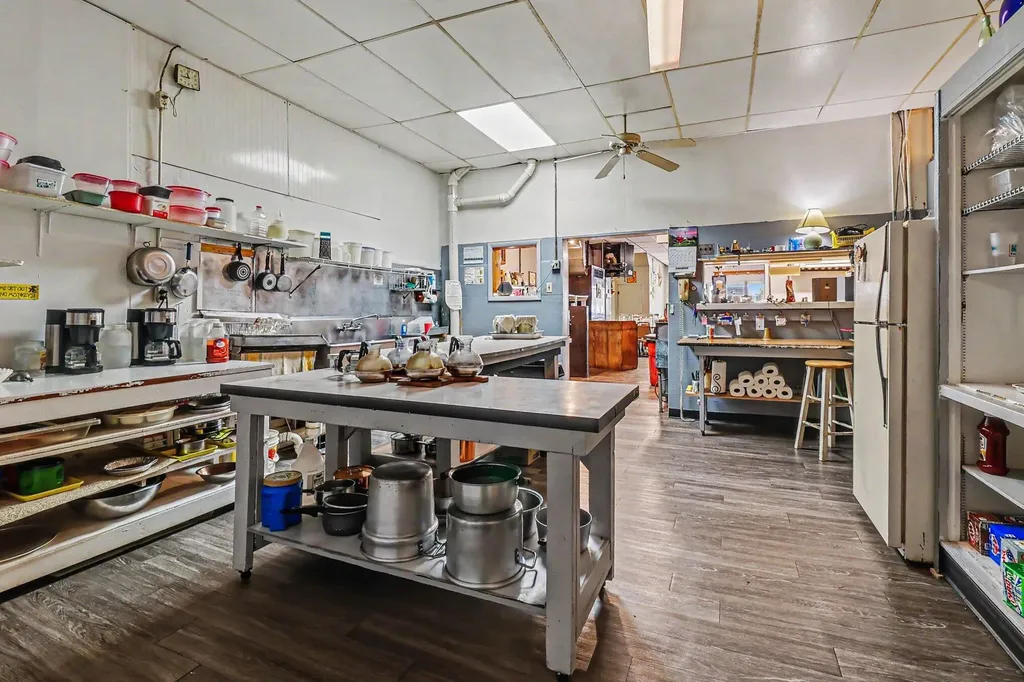 216 N Michigan Avenue Shelby Village MI 49455