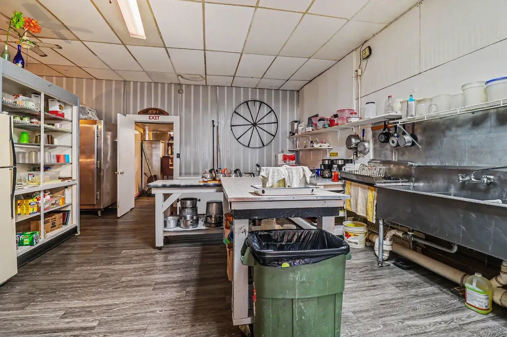 216 N Michigan Avenue Shelby Village MI 49455