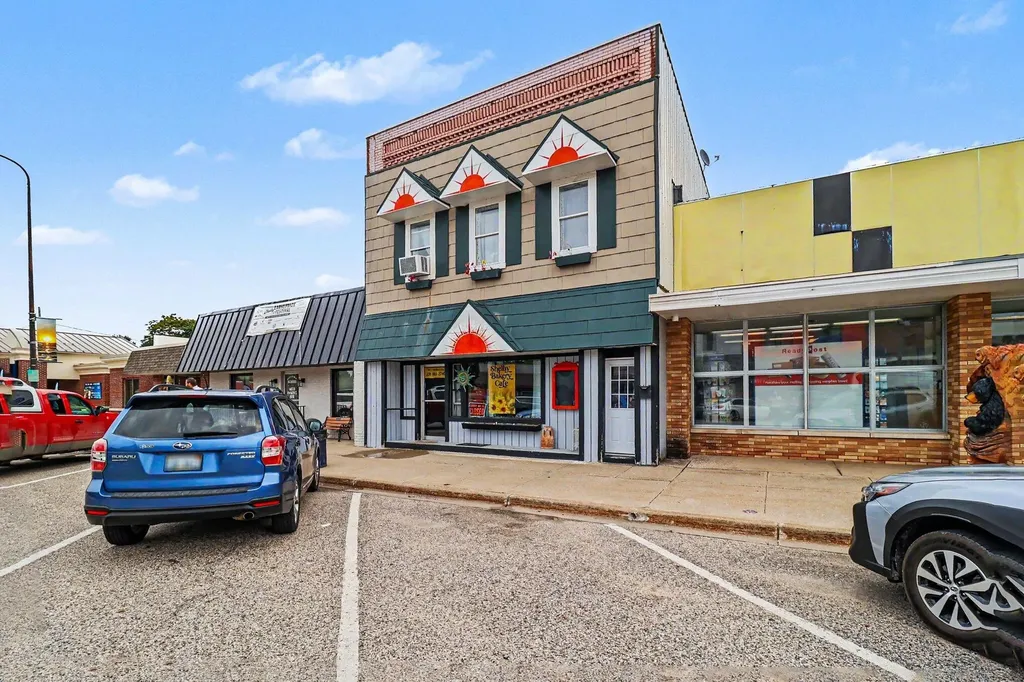 216 N Michigan Avenue Shelby Village MI 49455