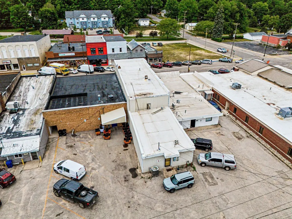 216 N Michigan Avenue Shelby Village MI 49455