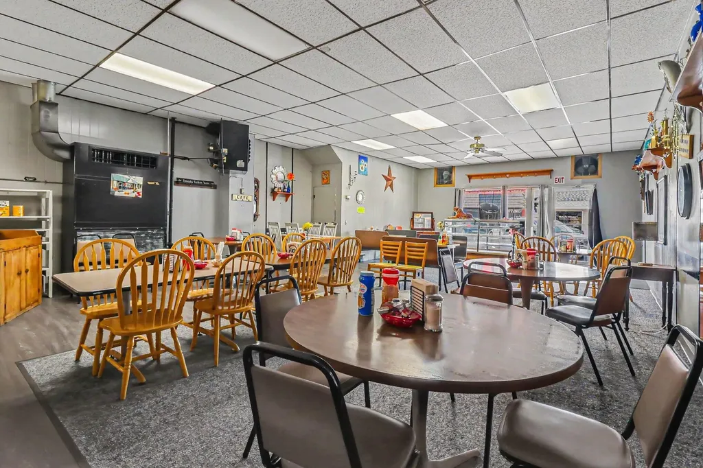 216 N Michigan Avenue Shelby Village MI 49455